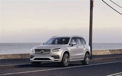 2023 Volvo Xc90 Recharge Core T8 Awd Price And Specifications The Car Guide