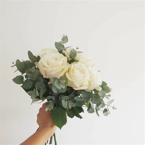 Weiße Rosen And Eukalyptus Tays Wedding White Roses And Eucalyptus