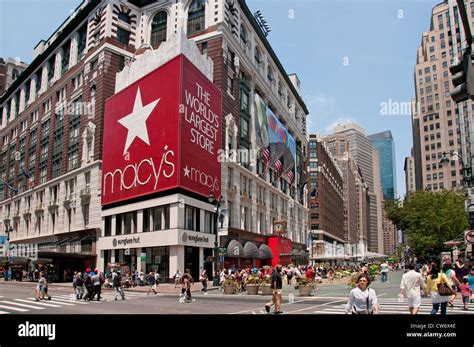 Macys Herald Square Midtown Manhattan Worlds Largest Store New York