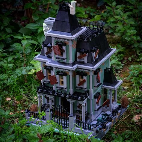 Lego Haunted House 👻🧛🏻‍♂️🧟‍♂️🦇 Rlego