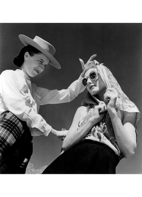 Diana Vreeland And Bijou Barrington 1942 © Louise Dahl Wolfe Diana