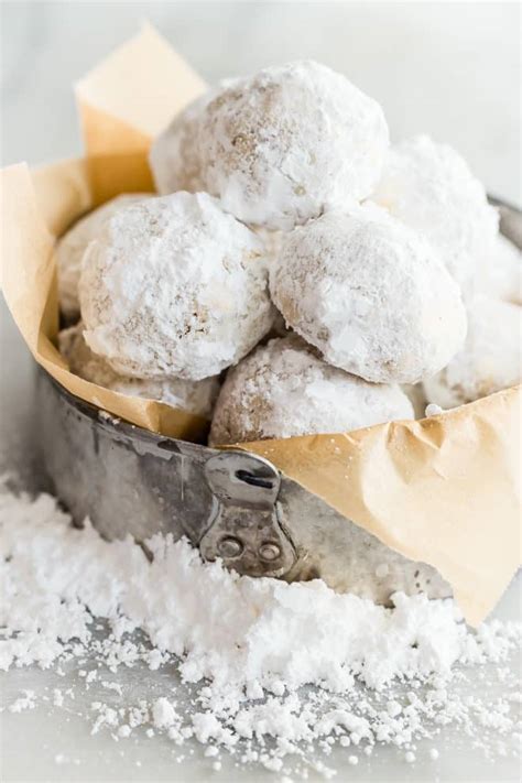 Towards the last 1/2 cup, the mixture will become difficult to stir. Mexican Wedding Cookie Recipe (Polvorones) | Culinary Hill