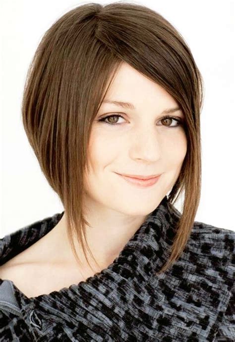 Make it blunt or textured with layers, let it graze the chin or. 17 Aline Bob Hairstyles Best 2016 and 2017 - Ellecrafts