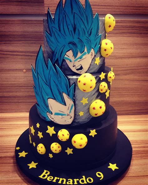 Dragon ball z birthday cake. Goku Cake