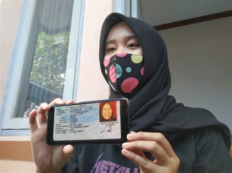 Viral Foto Ktp Cantik Milik Wanita Asal Bandung Ini P