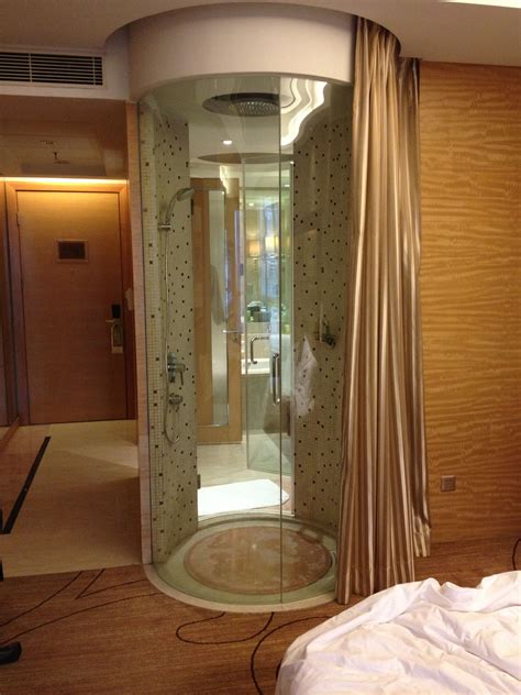 Really A Glass Shower In My Hotel Room Glass Shower Hotels Room Home