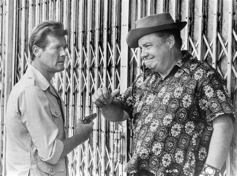 Clifton James Who Played A Sheriff In 2 Bond Films Dies At 96 The