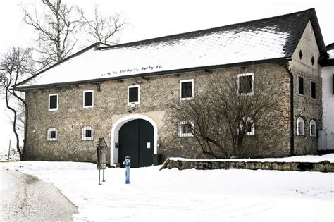 Es wird vom erben dr. Thomas Bernhard's house | Ohlsdorf-Obernathal, Austria ...