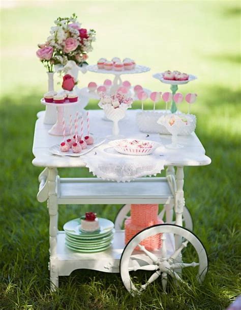 Of course, not all boys are sports fanatics, so encourage his inner artist while still in the womb with a picture party or one of these creative themes! Cute & Cool Summer Baby Shower Decoration Ideas - Noted List