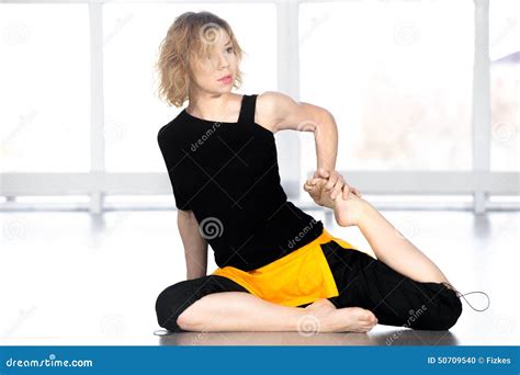 Yogi Woman Preparing For Yoga Asana Eka Pada Rajakapotasana Stock Photo Image Of Model Asana