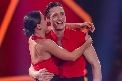 Die grosse kennenlernshow of the television competition let's dance on february 26, 2021 in cologne. "Let's Dance" - Moritz Hans: So tickt der scheue Schöne ...