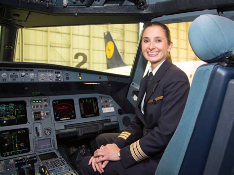 Lufthansa Group boosting role of women in aviation - Pilot Career News ...