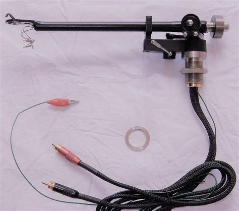 Rega Rb300 Tonearm Rewired With Cardas Cable Boxed Bargain In