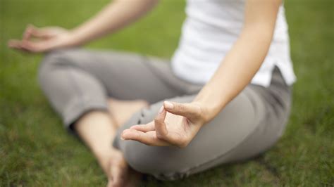 Daily yoga inspires yogis worldwide with the largest yoga pose base. Improving Memory And Concentration With Yoga - Women Fitness