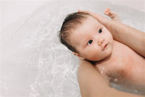 Why Does My Baby Poop In The Bath 1happykiddo