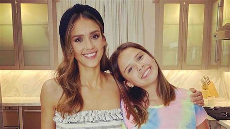 Jessica Alba Reveals She Has Been Attending Therapy Sessions With 13