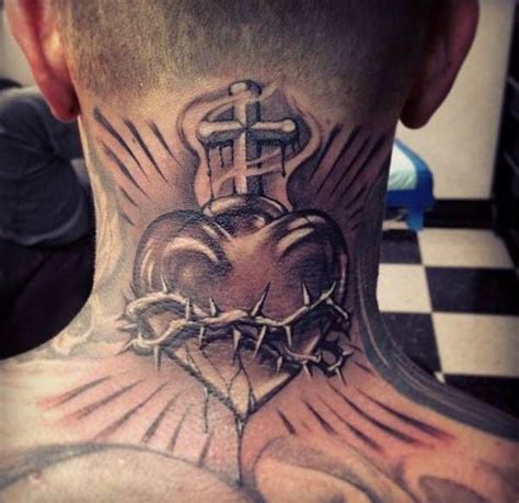 30 Trendiest Heart Tattoos On Neck And Their Meanings