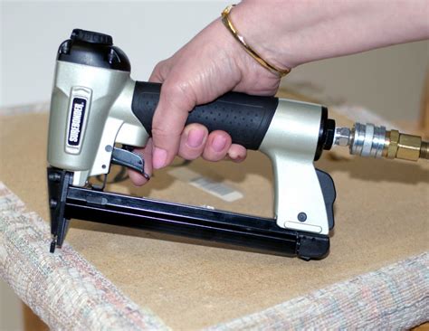 Maybe you would like to learn more about one of these? Lightweight Staple Gun Air Operated Heavy Duty Case Tool ...