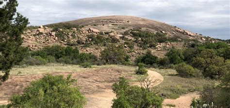 Enchanted Rock Hiking In Texas Hill Country Tami S Trippin