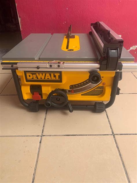 Sierra De Banco Dewalt Dw745 Mercado Libre