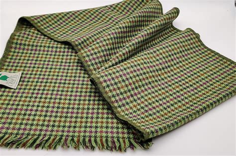 Irish Lambswool Scarf 100 Pure New Wool Lime Green Houndstooth