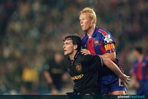 Por su selección nacional tuvo 72 apariciones a nivel internacional, anotando 16 goles. Ronald Koeman Mark Hughes Barcelona - Planet Football