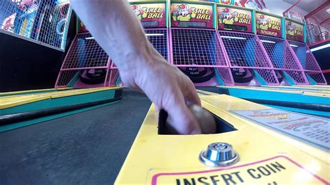 Skee Ball At Chuck E Cheese With The Gopro Hero Hd Youtube