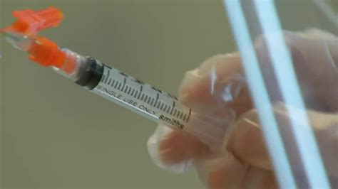 Swollen Lymph Nodes Possible After Covid 19 Vaccine Doctors Working To