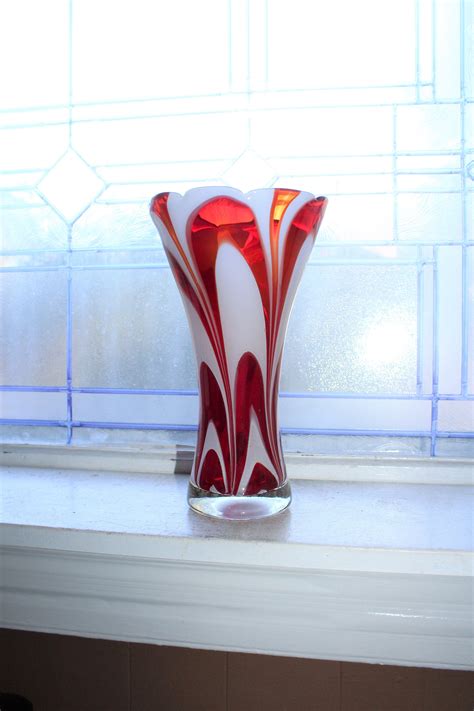 Large Vintage Art Glass Vase Red And White