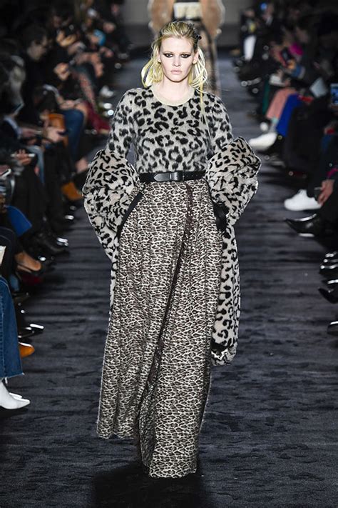 Milan Fashion Week Fall 2018 Max Maras Rebellious Take On Power Dressing