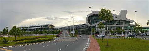 Find the cheapest prices for luxury, boutique, or budget hotels in kota hotels near taman negara tunku abdul rahman are typically 6% more expensive than the average hotel in kota kinabalu, which is $36. Kota Kinabalu International Airport, Kota-kinabalu | Halal ...