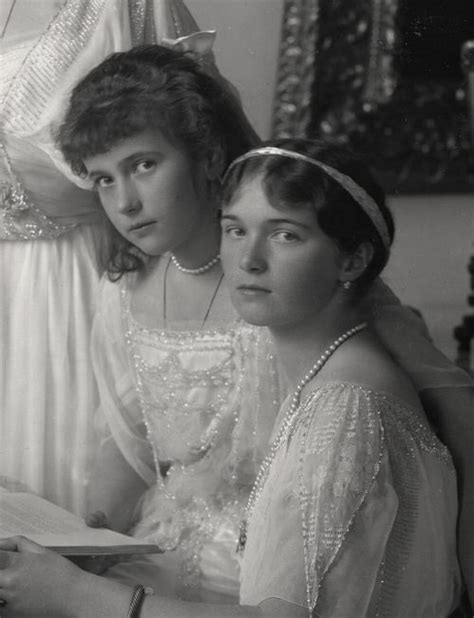 The Romanovs Grand Duchess Olga Anastasia Romanov Sisters
