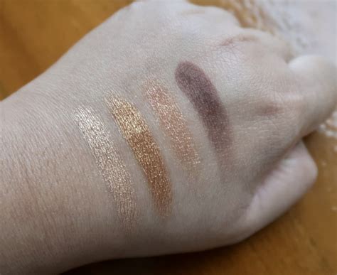 charlotte tilbury luxury palette in the queen of glow review now i know why this is famous
