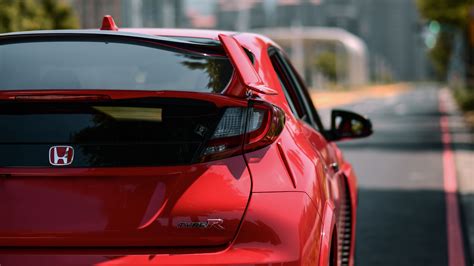 The honda civic type r is ready to tear up the track with a new limited edition trim in phoenix yellow, featuring forged bbs wheels. Download wallpaper 3840x2160 honda fk2 type r, honda, car, sports car, red, rear view 4k uhd 16 ...