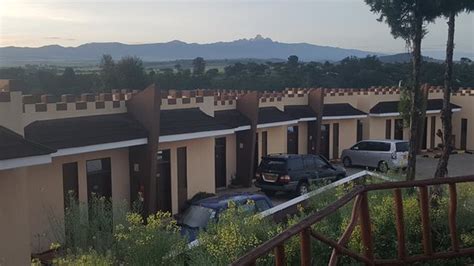 Regency Mount Kenya Hotel Keniananyuki Town Opiniones Y Precios