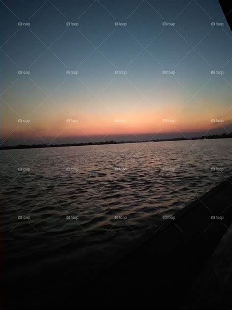 Langit senja is a member of vimeo, the home for high quality videos and the people who love them. Foap Com Indahnya Langit Senja Stock Photo By Rizsama