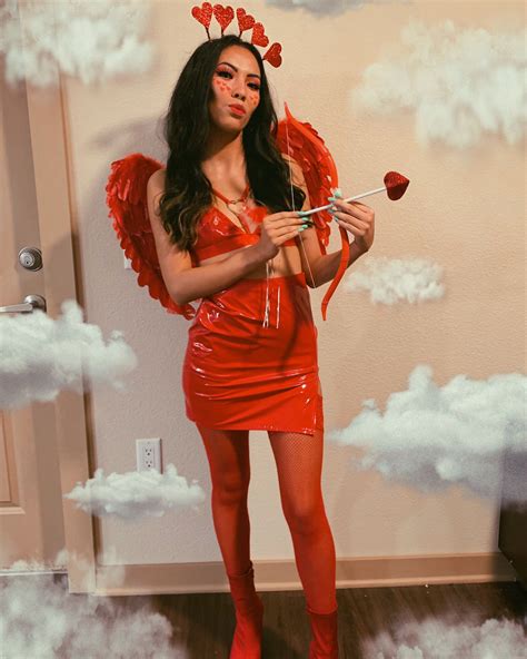 Cupid Halloween Costume ♥️ Trendy Halloween Costumes Themed