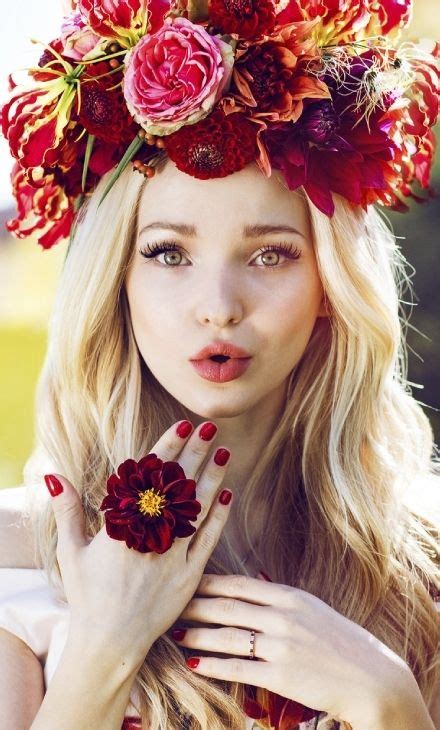 Except she wasn't dove back then. Pin en Dove Cameron