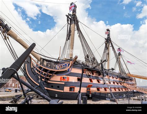 Hms Victory Das Flaggschiff Von Nelson In Der Schlacht Von Trafalgar