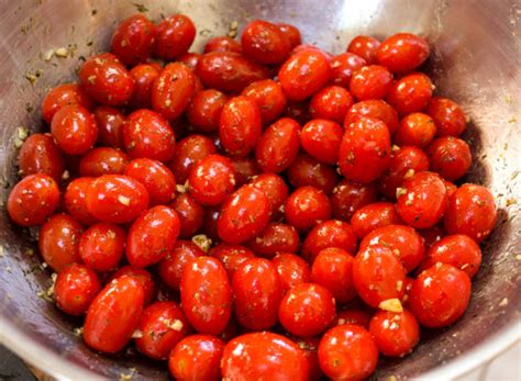 Roasted Cherry Tomatoes With Garlic And Balsamic Mediterranean Living
