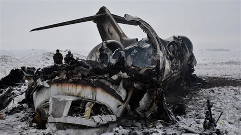 An early warning system was missing from the helicopter in which nine people died on sunday but may not have prevented the crash, say experts. US military recovers 2 bodies from Afghan plane crash site ...