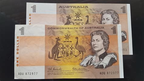 The Two Different Types Of Australian Decimal Paper Banknotes Youtube
