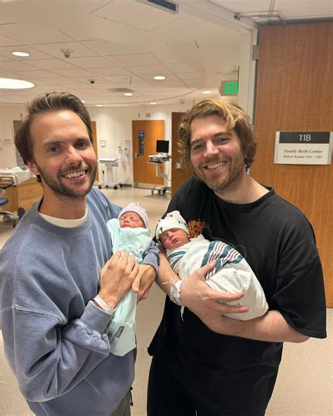 Youtuber Shane Dawson Welcomes Twin Boys Via Surrogate But Fans Are