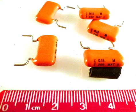 Philips Mkt 368 Metallized Polyester Film Capacitors 0 15uf 250v 5 Pieces Mbe002g Rich Electronics