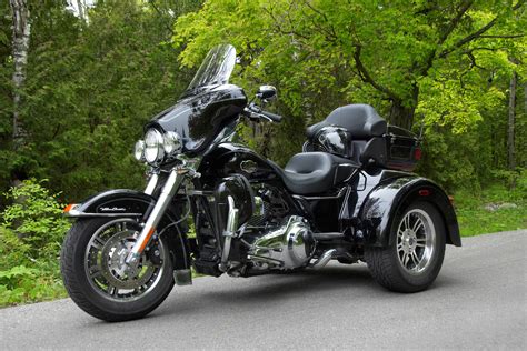 Learn more and browse our other tri glide models here. HARLEY DAVIDSON Tri Glide Ultra Classic specs - 2008, 2009 ...