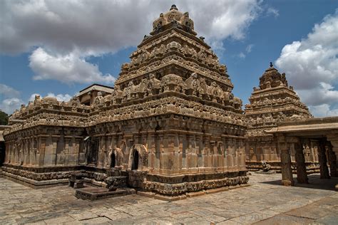 Treks And Travels Bhoga Nandeeshwara Temple An Architectural Beauty