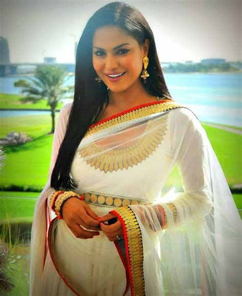 Pakistani Hot Mujra Veena Malik Full Nanga Mujra Videos 2014