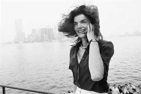 why jackie kennedy quietly burned personal letters and photos before she died exclusive book