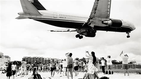 Planes Flying Over Bystanders Head Make For Wonderful Vintage Photos