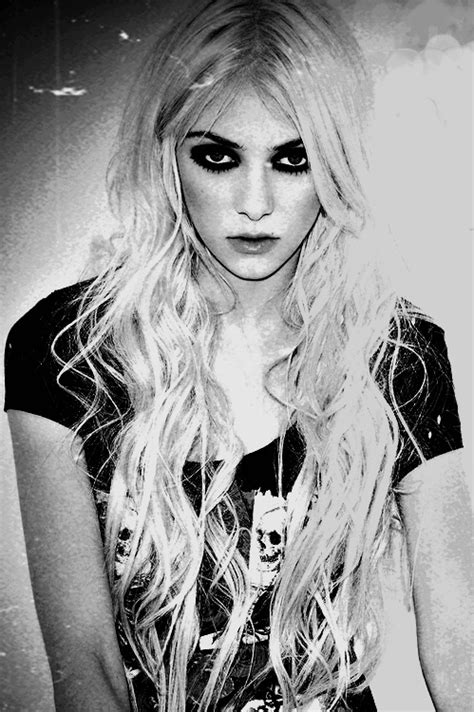 Taylor Momsen The Pretty Reckless Taylor Momsen Taylor Momson Taylor